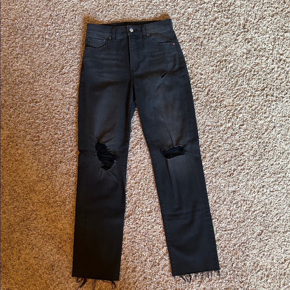 Women’s Black Distressed Modern Straight Super High Rise Jeans